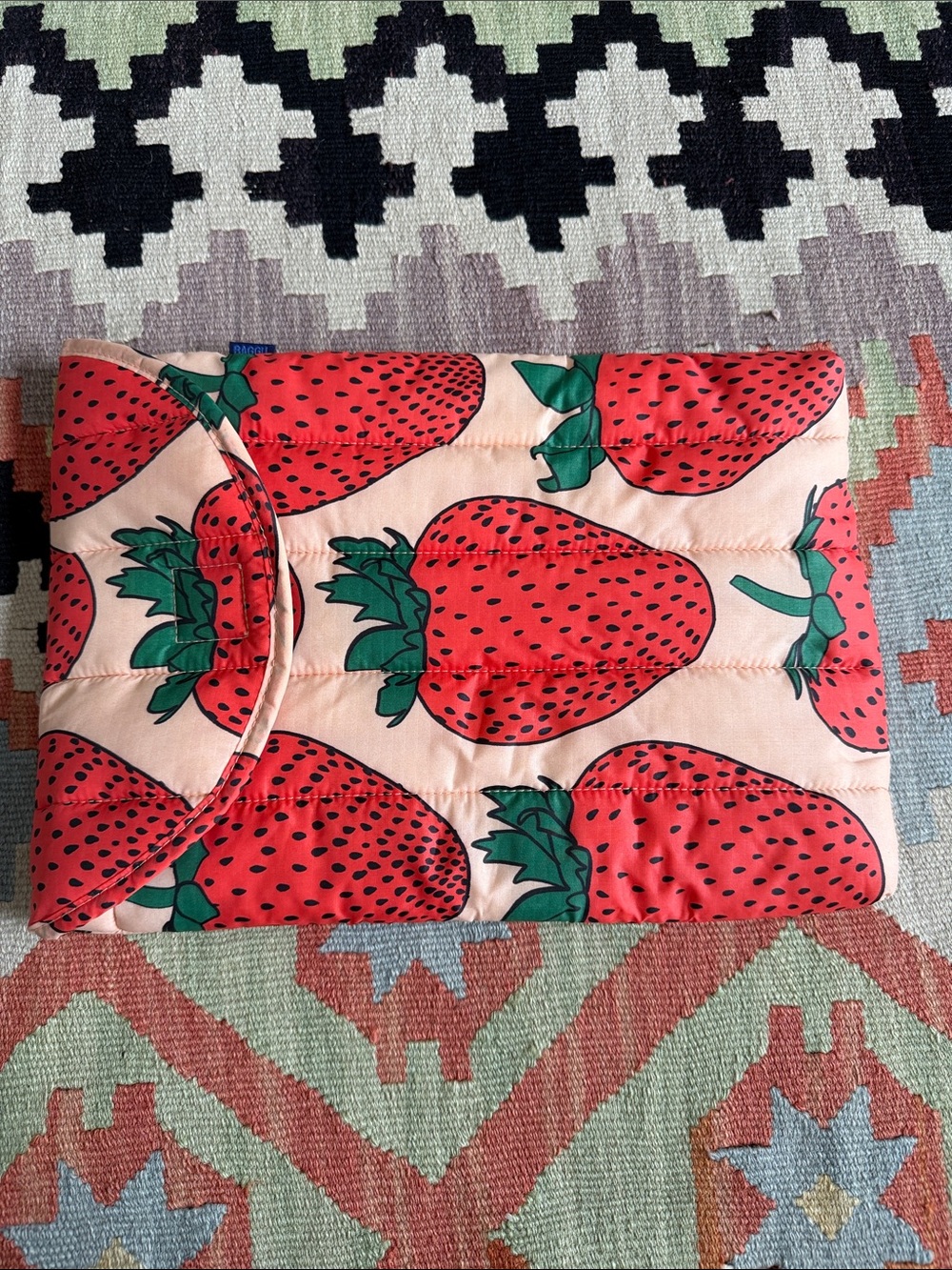 BAGGU Strawberry Print Quilted Laptop Sleeve